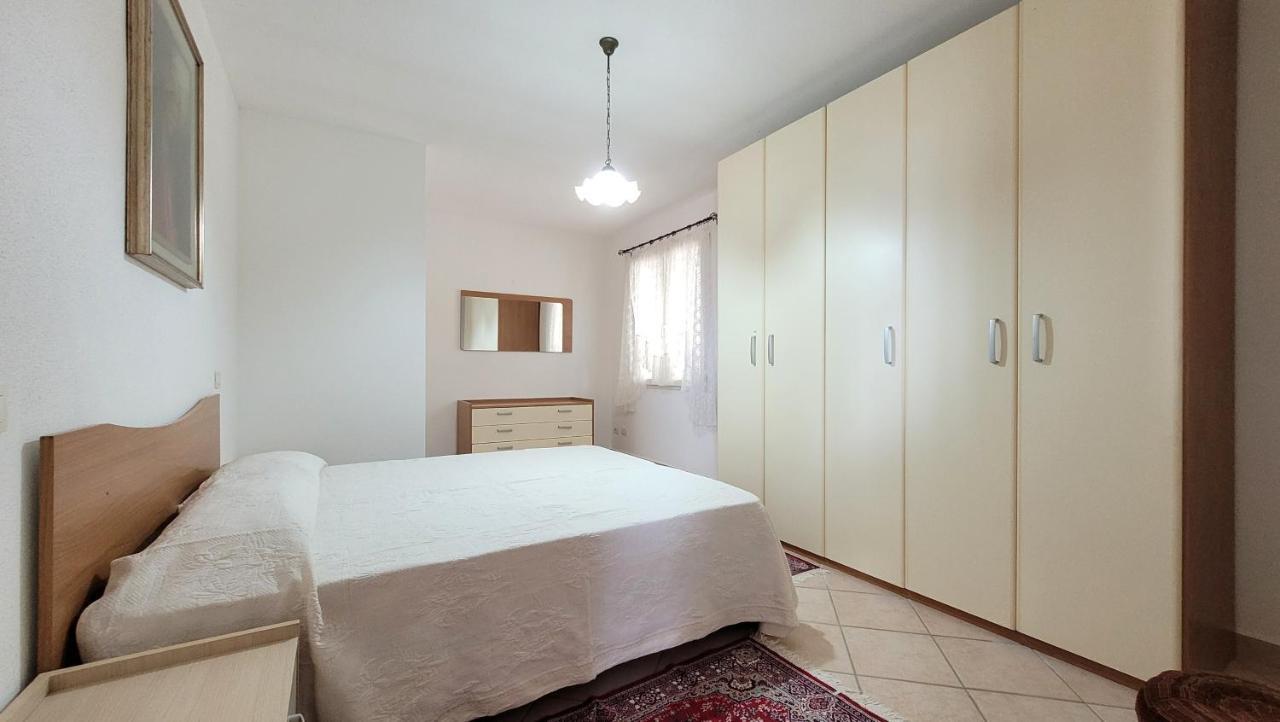 Residenza La Pineta Orosei Villa ภายนอก รูปภาพ