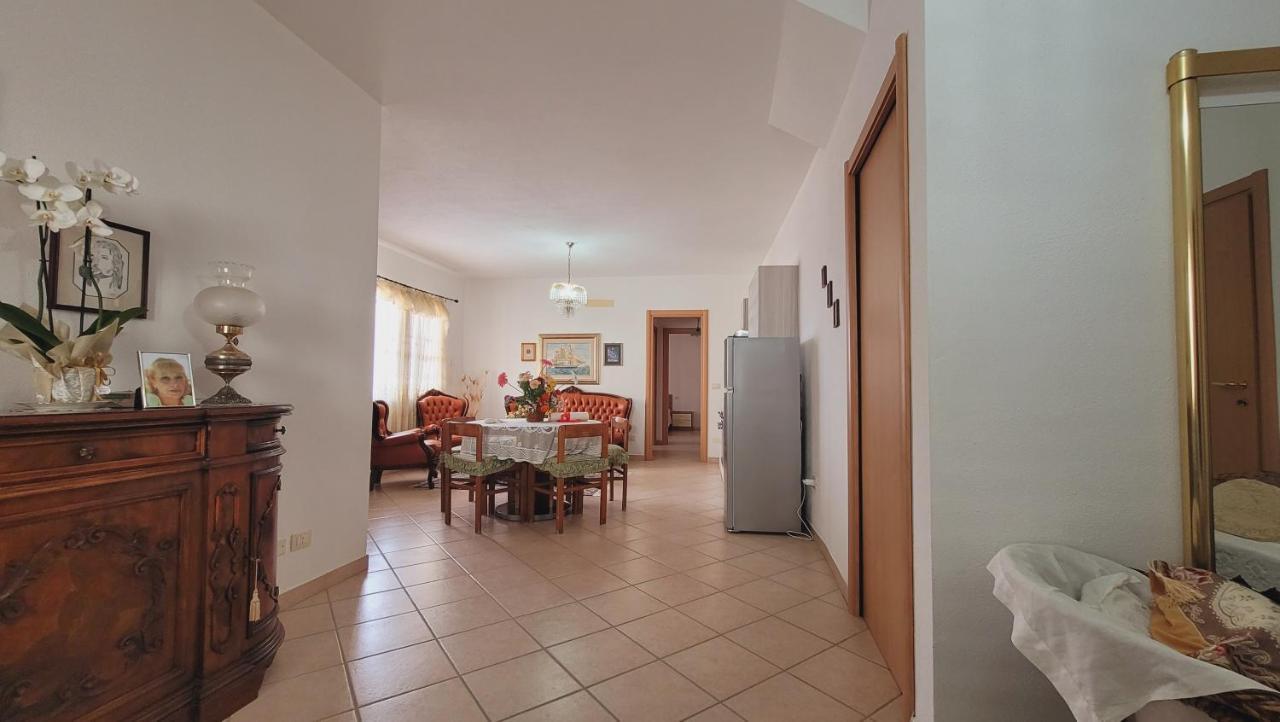 Residenza La Pineta Orosei Villa ภายนอก รูปภาพ